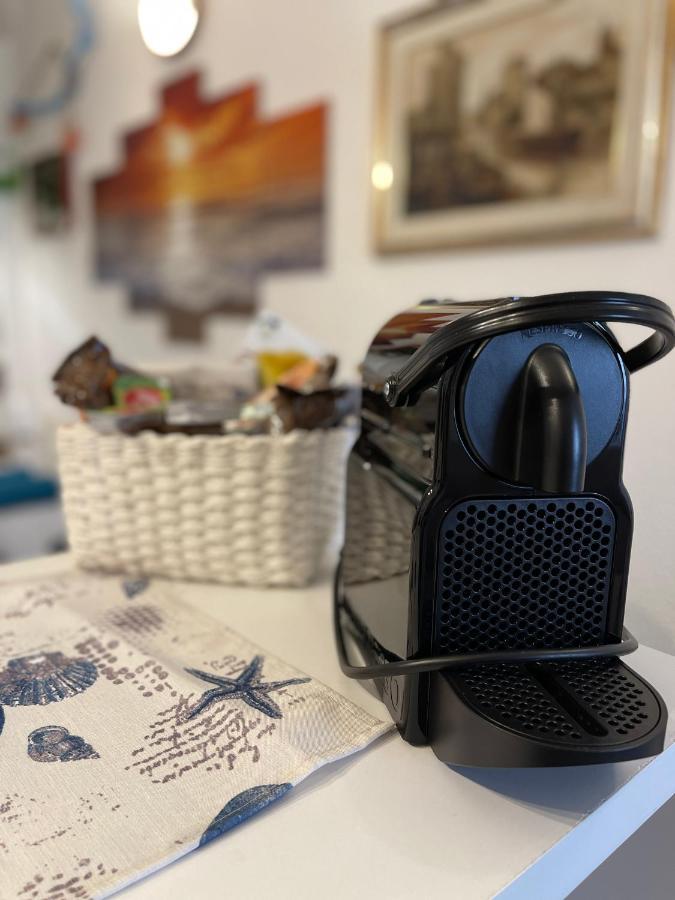 Il Posto Nascosto Bed and Breakfast Porto Torres Exteriör bild