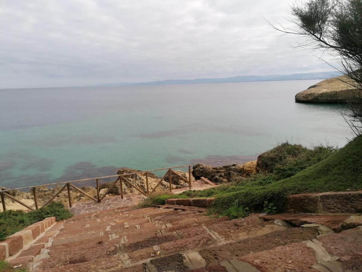 Il Posto Nascosto Bed and Breakfast Porto Torres Exteriör bild
